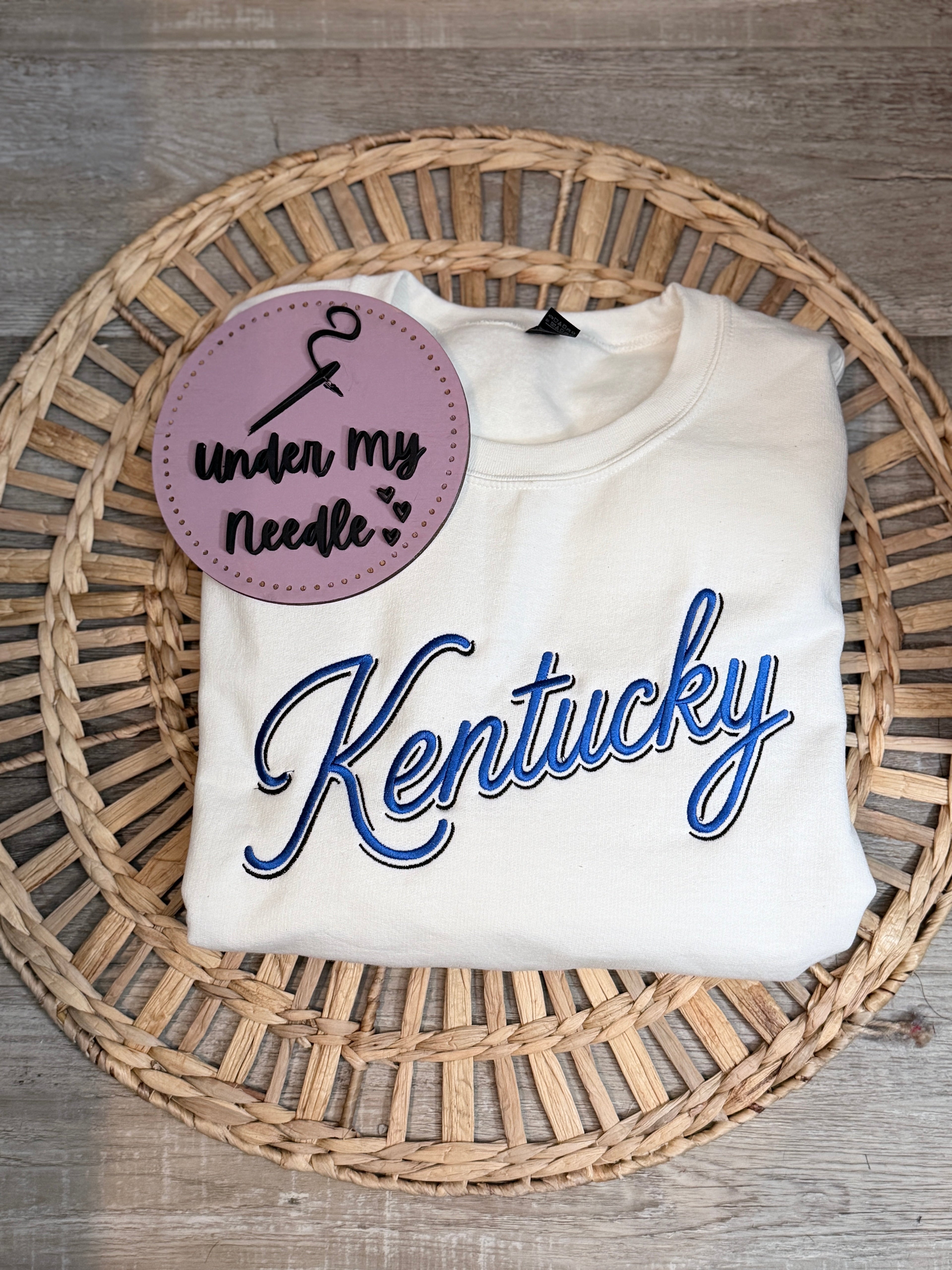 Black Kentucky embroidered sweatshirt with pink script